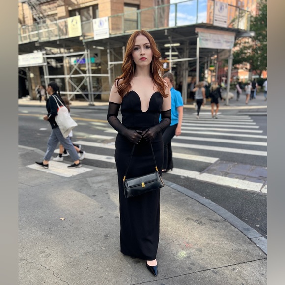 Meet your Posher, Clare - Picture 2 of 3